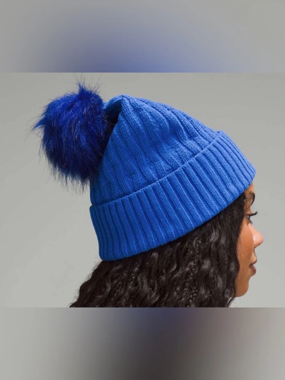 NWOT New Lululemon Womens Cable Knit Pom Beanie Blazer Blue Tone